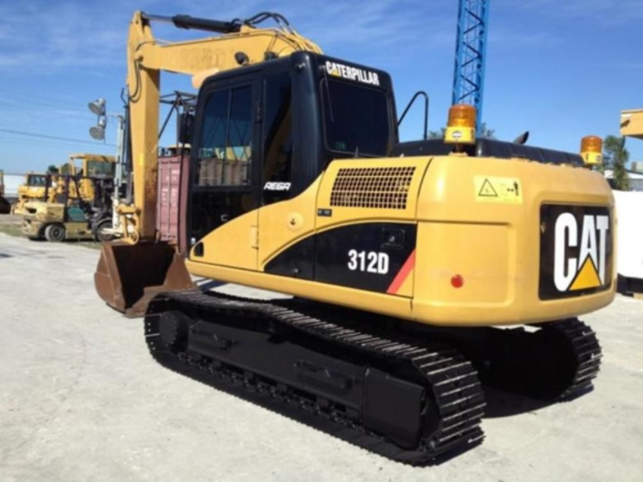 EXCAVADORA CATERPILLAR 312D