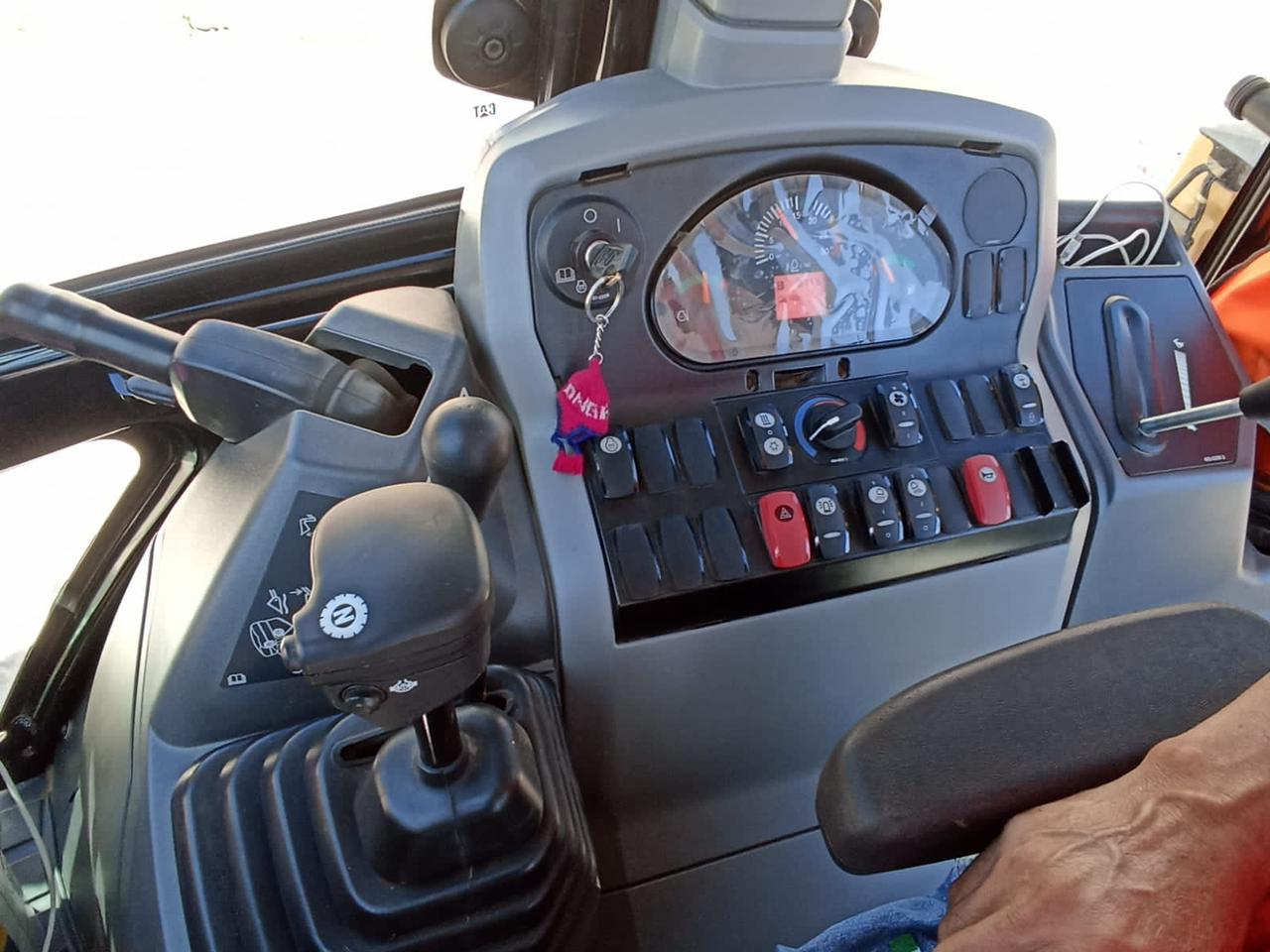 VENTA DE RETROEXCAVADORA 426F2 BE CATERPILLAR USADO